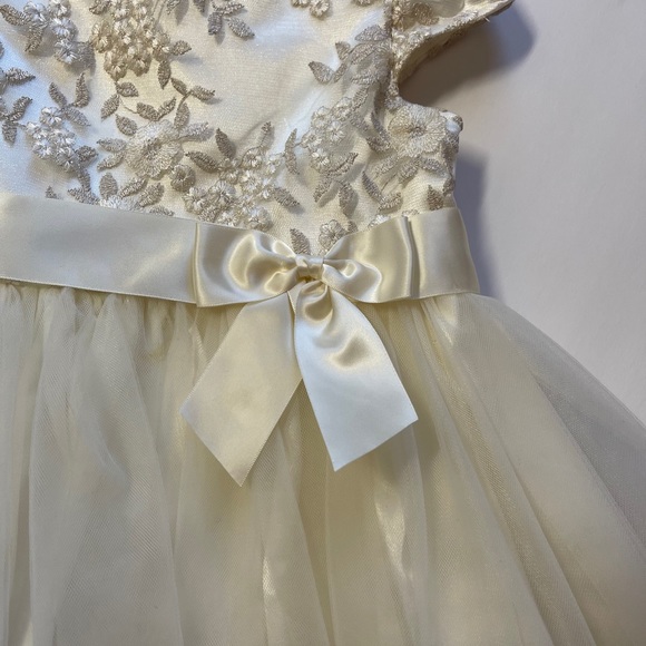 Bonnie Jean Floral-embroidered Tulle Dress Size 4 - Picture 11 of 11